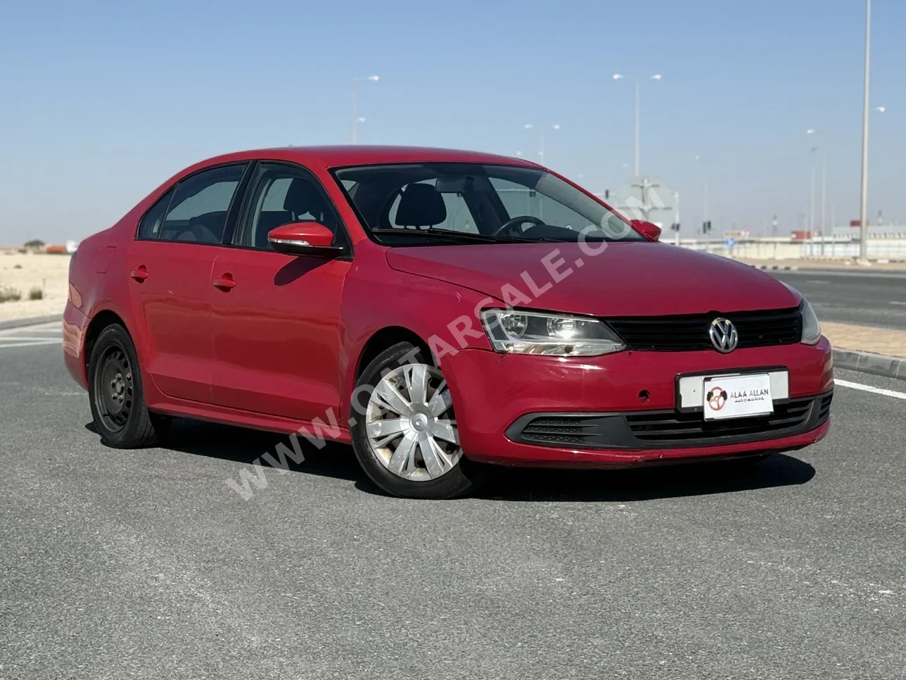 فوكس واغن  جيتا  2012  اوتوماتيك  179,000 كم  4 سلندر  سحب امامي  سيدان  أحمر