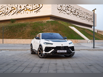 Lamborghini  Urus  Performante  2023  Automatic  14,000 Km  6 Cylinder  Four Wheel Drive (4WD)  SUV  White  With Warranty