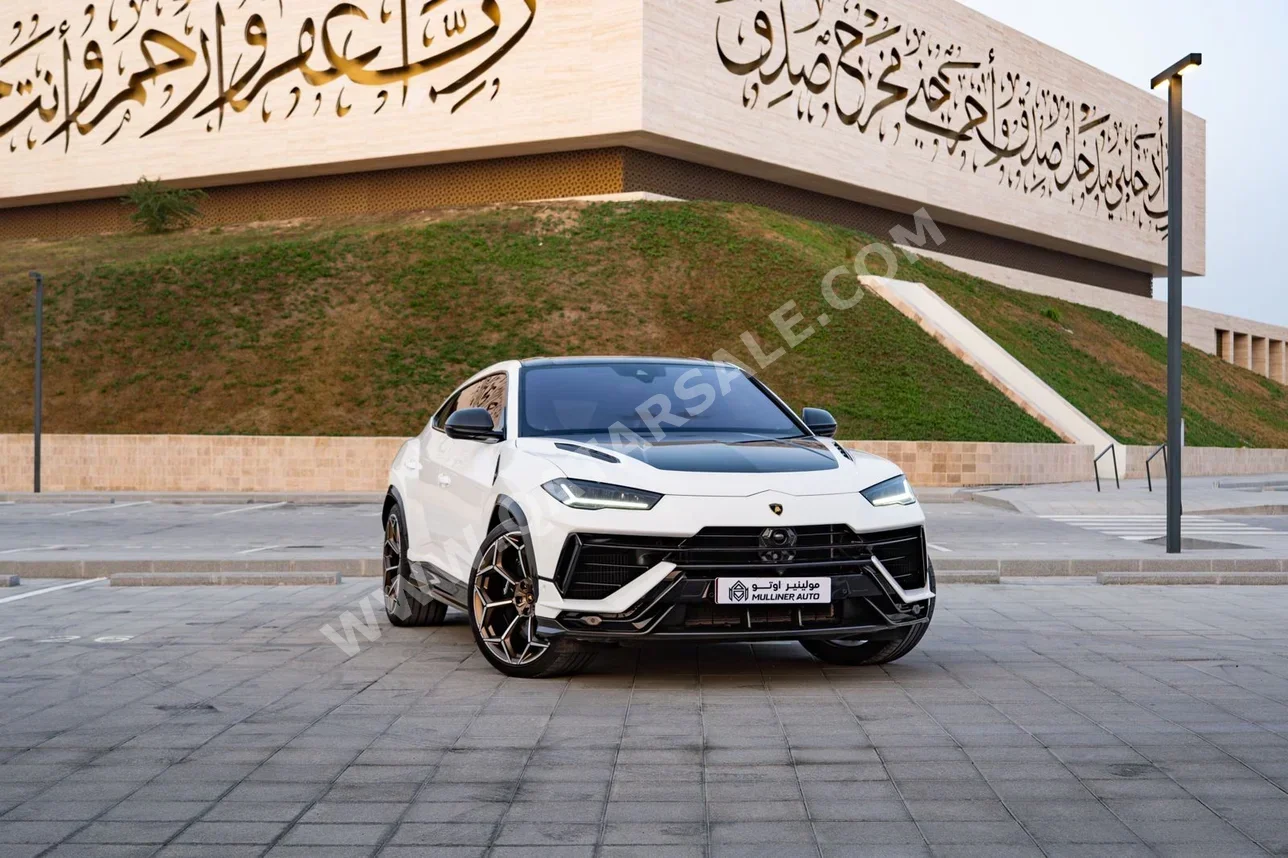 Lamborghini  Urus  Performante  2023  Automatic  14,000 Km  6 Cylinder  Four Wheel Drive (4WD)  SUV  White  With Warranty