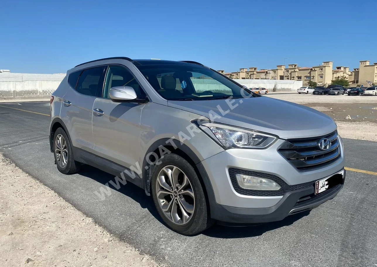 Hyundai  Santa Fe  2013  Automatic  160,000 Km  6 Cylinder  Four Wheel Drive (4WD)  SUV  Silver