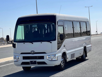 Toyota  Coaster  2022  Manual  272,000 Km  4 Cylinder  Rear Wheel Drive (RWD)  Van / Bus  White