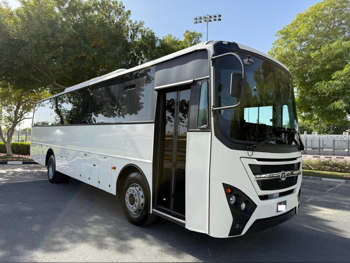 تاتا  باص  باص  أبيض  2025