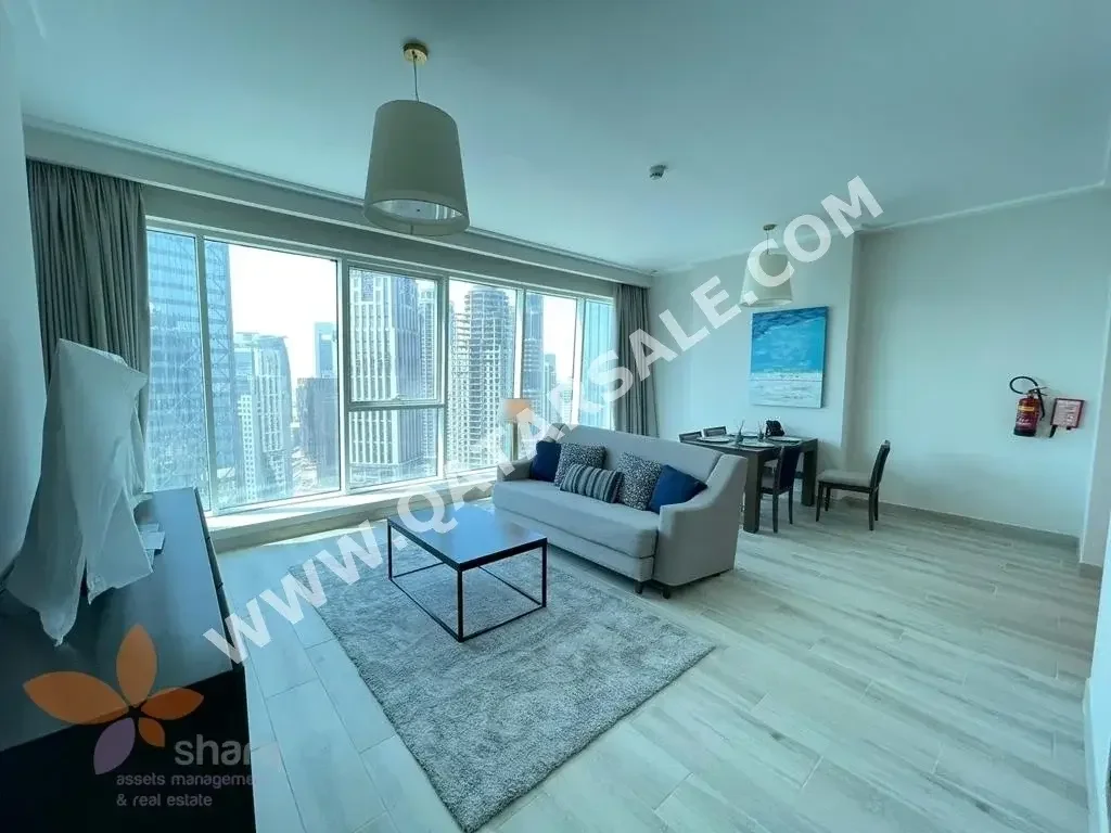 1 Bedrooms  Apartment  For Rent  in Doha -  West Bay  Fully Furnished