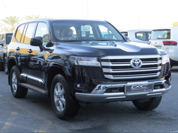 تويوتا  لاند كروزر  جي اكس ار  2025  اوتوماتيك  2,500 كم  6 سلندر  دفع رباعي  اس يو في  أسود  تحت الضمان