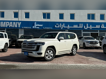 تويوتا  لاند كروزر  جي اكس ار توين توربو  2026  اوتوماتيك  0 كم  6 سلندر  دفع رباعي  اس يو في  أبيض  تحت الضمان