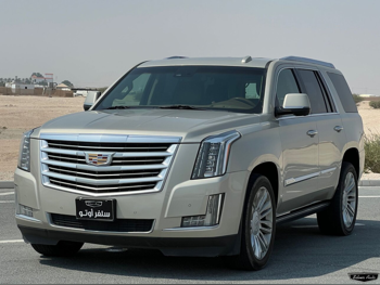 Cadillac  Escalade  ESV  2016  Automatic  117,000 Km  8 Cylinder  Four Wheel Drive (4WD)  SUV  Silver