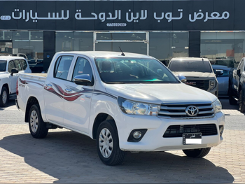 تويوتا  هاي لوكس  2020  اوتوماتيك  135,000 كم  4 سلندر  دفع خلفي  بيكب  أبيض