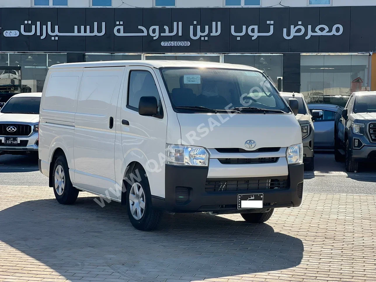 Toyota  Hiace  2023  Manual  6,000 Km  4 Cylinder  Rear Wheel Drive (RWD)  Van / Bus  White