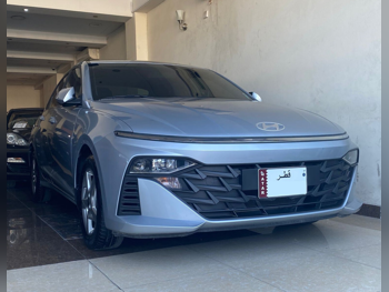 هيونداي  اكسنت  2024  اوتوماتيك  16,000 كم  4 سلندر  سحب امامي  سيدان  ازرق