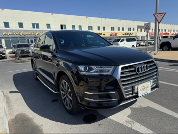 اودي  كيو 7  40 تي اف اس اي  2018  اوتوماتيك  107,000 كم  4 سلندر  دفع رباعي  اس يو في  أسود