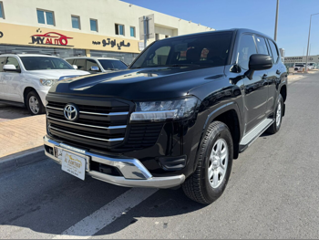 تويوتا  لاند كروزر  جي اكس  2024  اوتوماتيك  59,000 كم  6 سلندر  دفع رباعي  اس يو في  أسود