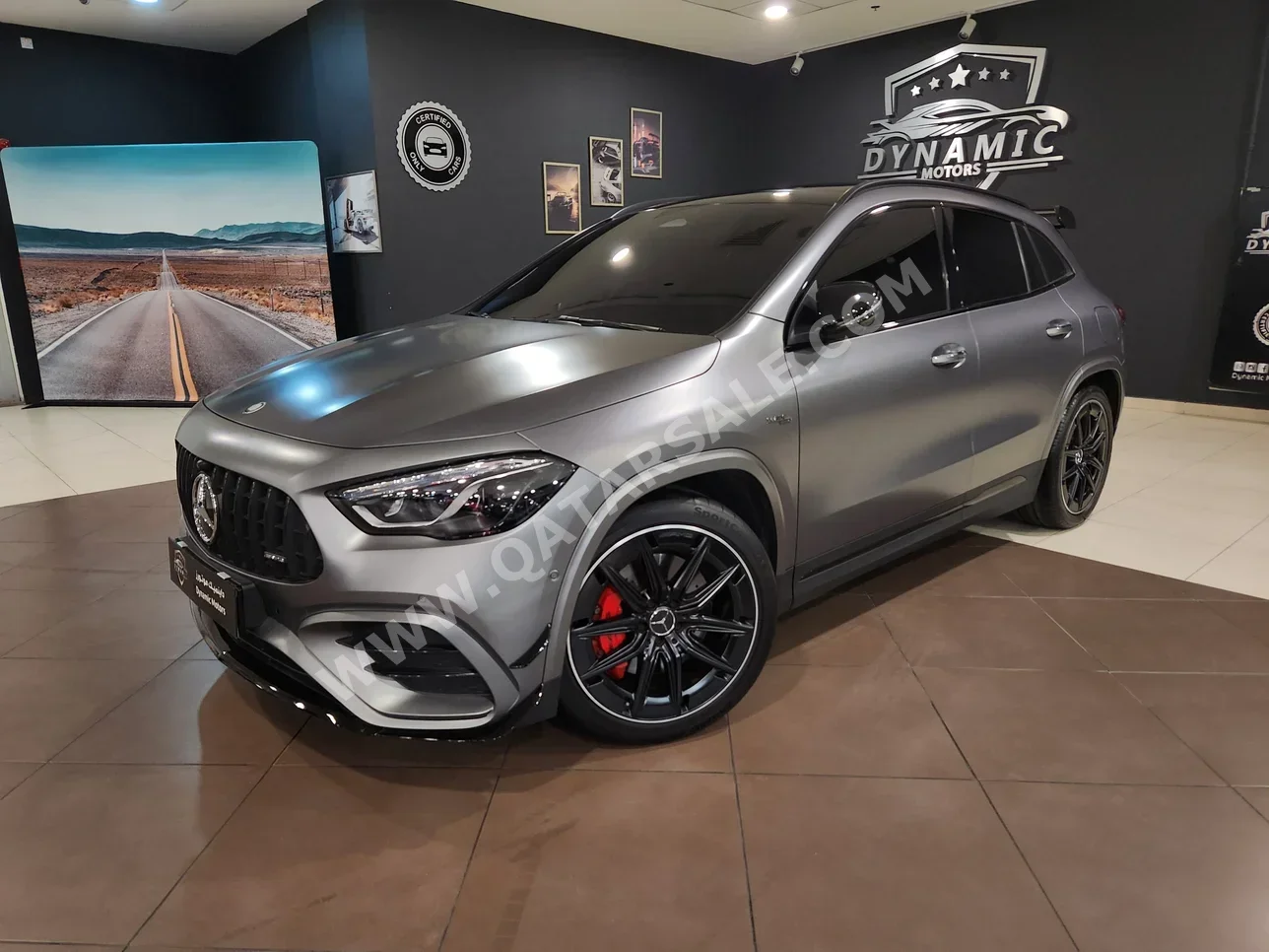 مرسيدس - بنز جي ال ايه 35 2024 اوتوماتيك 6,000 كم 4 سلندر دفع خلفي هاتشباك رمادي مطفي تحت الضمان