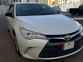 Toyota  Camry  GL  2016  Automatic  128,000 Km  4 Cylinder  Front Wheel Drive (FWD)  Sedan  White