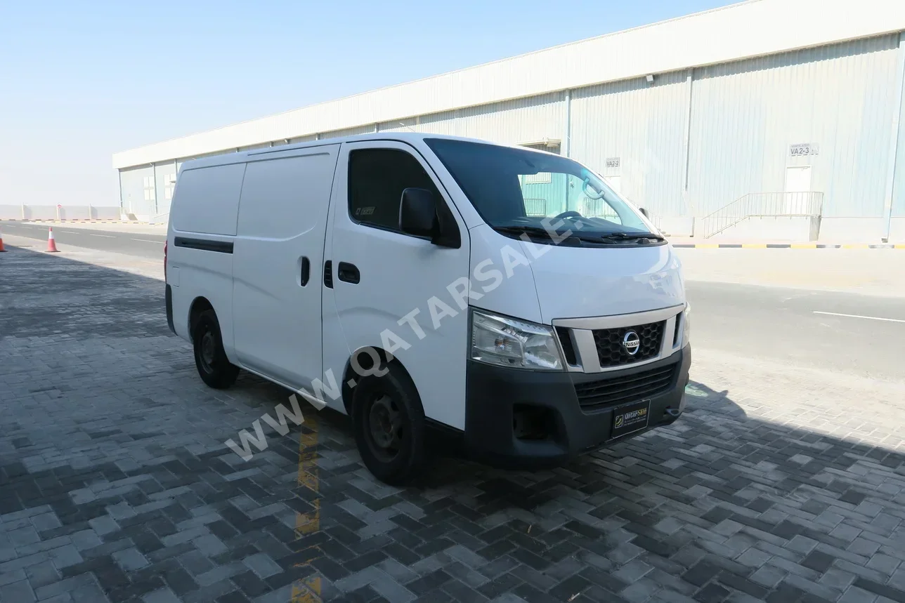 Nissan  Urvan  2016  Manual  391,000 Km  4 Cylinder  Front Wheel Drive (FWD)  Van / Bus  White