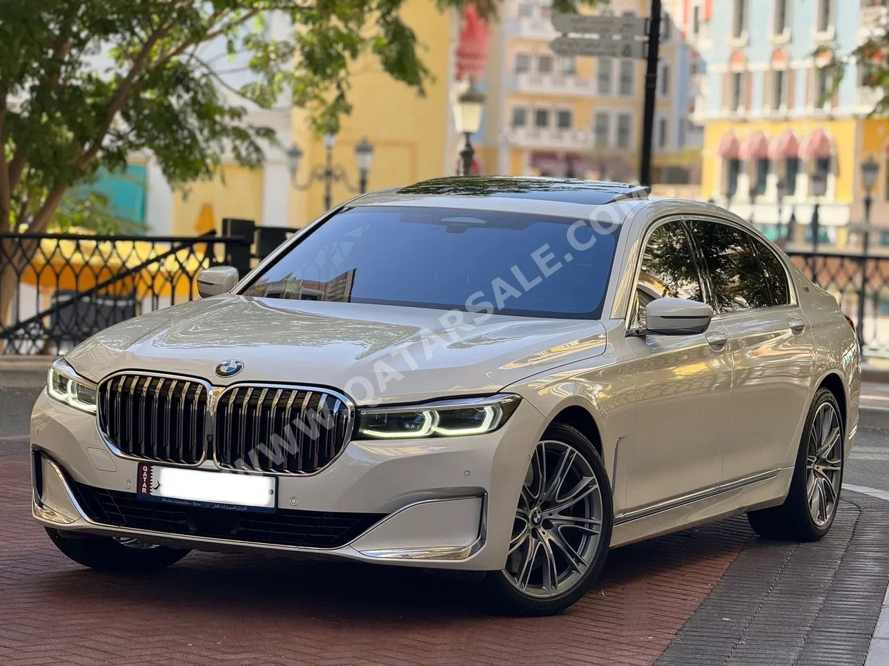 BMW  7-Series  760 Li  2021  Automatic  38,000 Km  12 Cylinder  Rear Wheel Drive (RWD)  Sedan  White  With Warranty