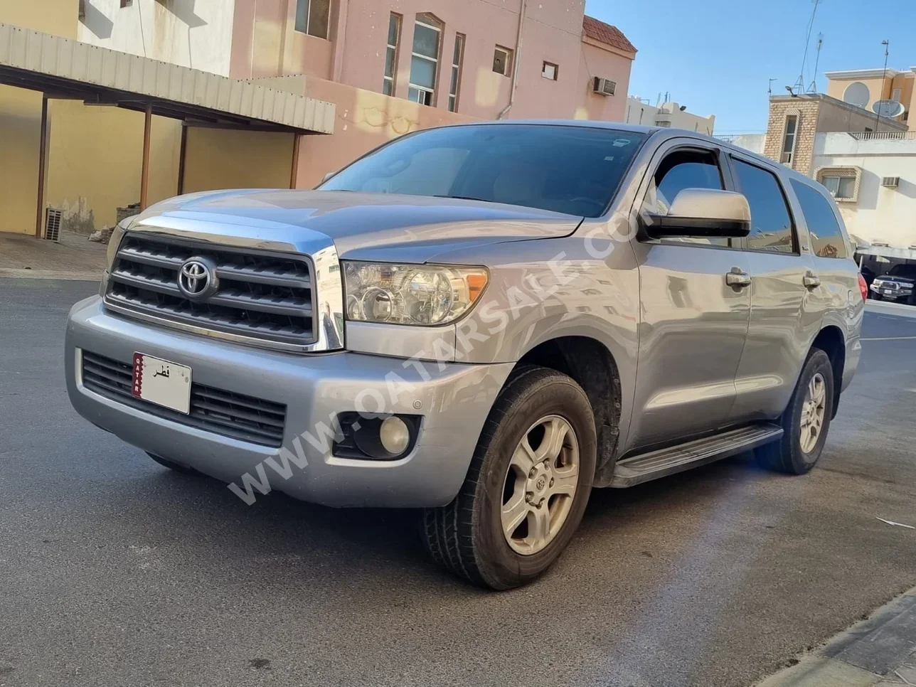 تويوتا سكويا اس ار 5 2013 اوتوماتيك 483,000 كم 8 سلندر دفع رباعي اس يو في رمادي