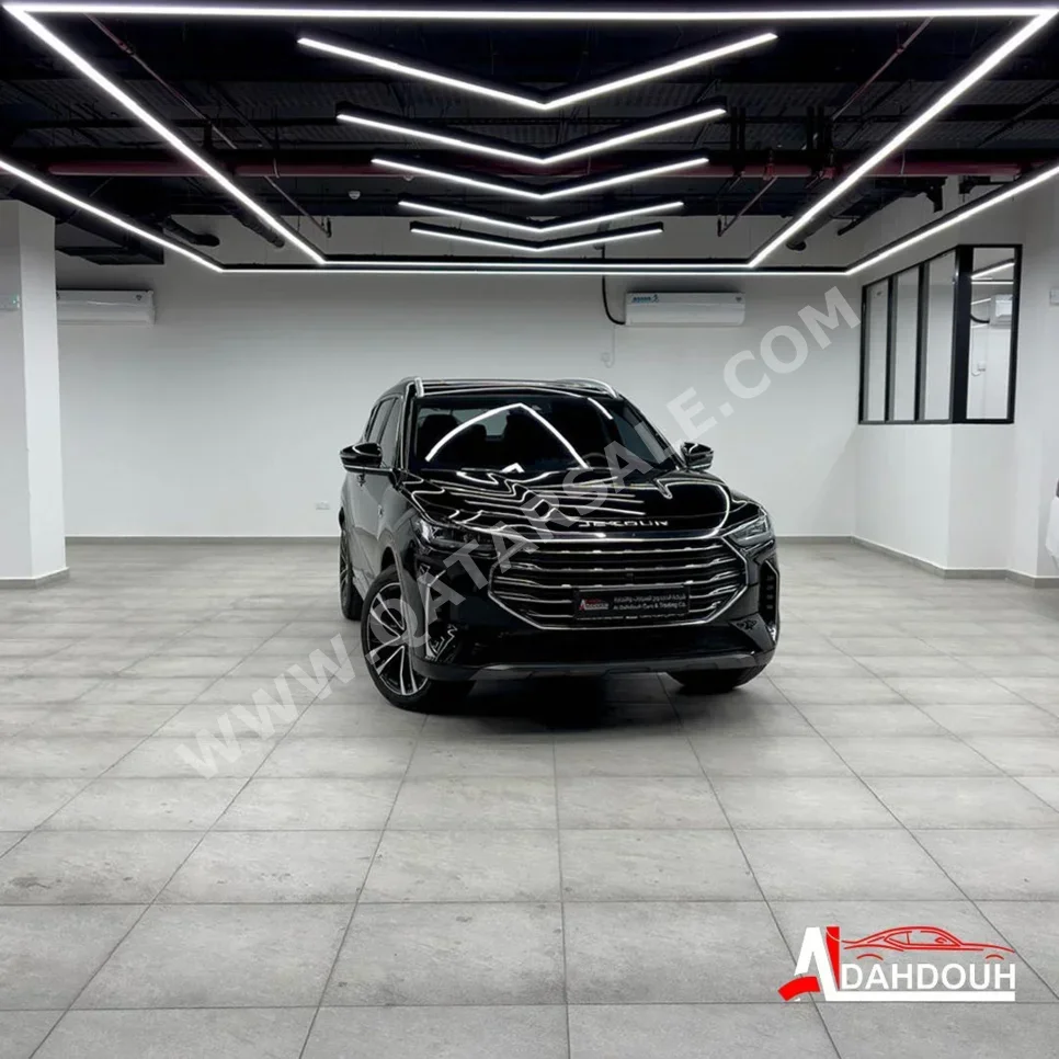 Jetour  X70  2025  Automatic  17,000 Km  4 Cylinder  Front Wheel Drive (FWD)  SUV  Black  With Warranty