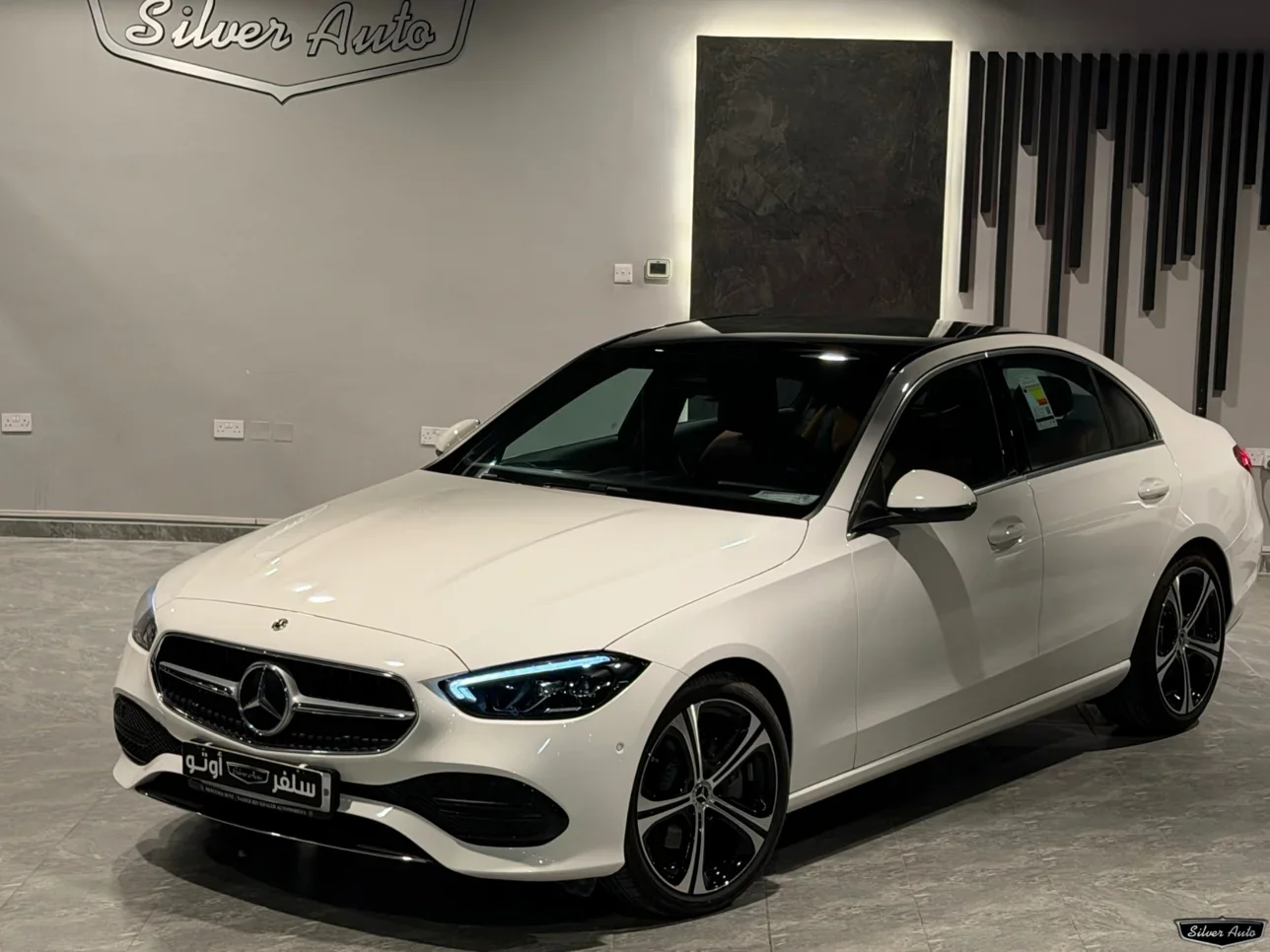 Mercedes-Benz  C-Class  200 AMG  2025  Automatic  0 Km  4 Cylinder  Rear Wheel Drive (RWD)  Sedan  White  With Warranty