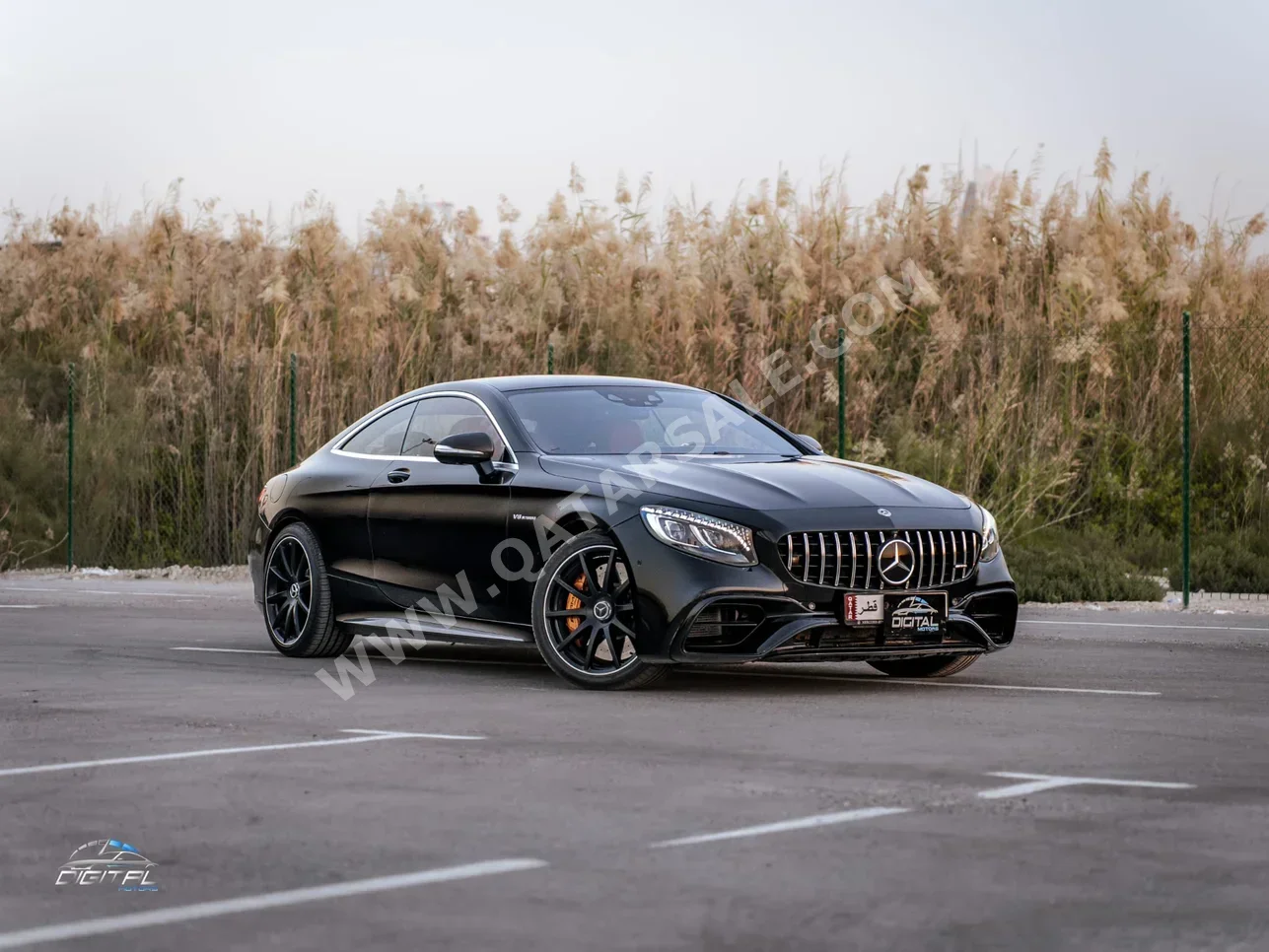 مرسيدس - بنز  اس - كلاس  63 4Matic  2015  اوتوماتيك  180,500 كم  8 سلندر  دفع خلفي  كلاسك  أسود