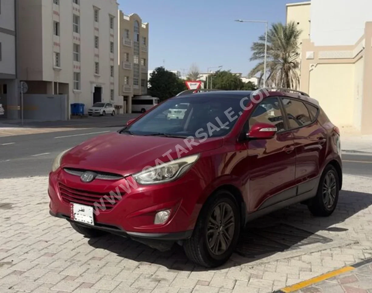 هيونداي  تكسن  2014  اوتوماتيك  169,000 كم  4 سلندر  دفع رباعي  اس يو في  أحمر