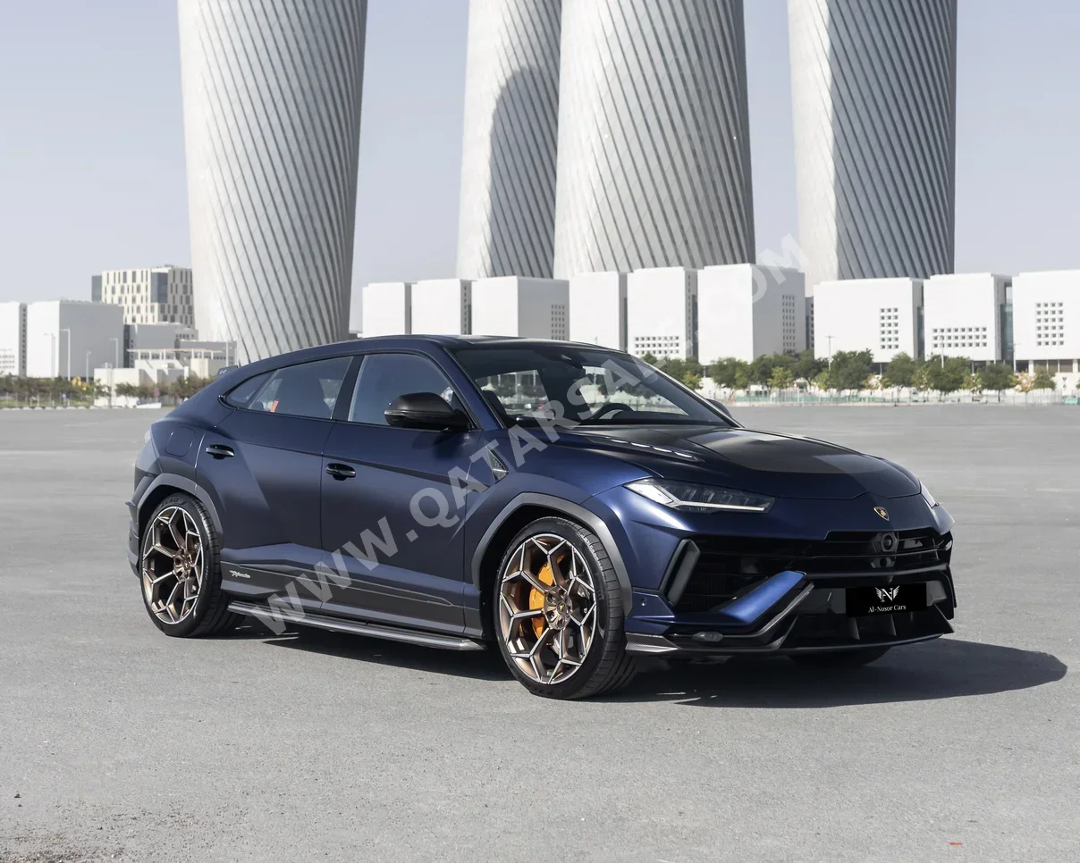 لمبرجيني  اوروس  بيرفورمانتي  2023  اوتوماتيك  59,000 كم  6 سلندر  دفع كلي مستمر  اس يو في  أزرق غامق  تحت الضمان