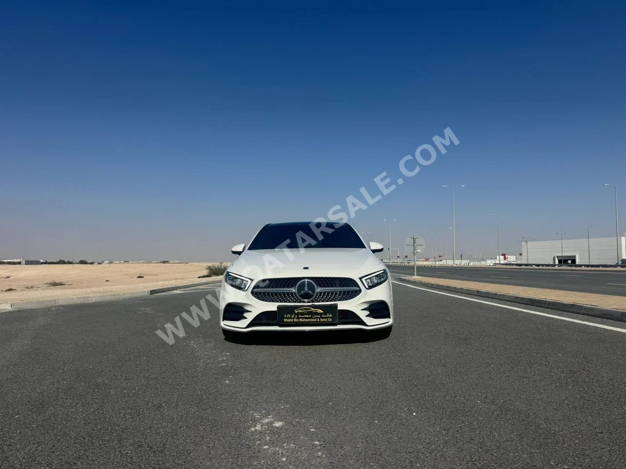 مرسيدس - بنز  ايه - كلاس  200  2022  اوتوماتيك  22,000 كم  4 سلندر  دفع خلفي  هاتشباك  أبيض