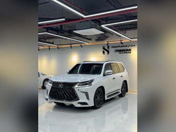 Lexus  LX  570 S Black Edition  2020  Automatic  154,000 Km  8 Cylinder  Four Wheel Drive (4WD)  SUV  White