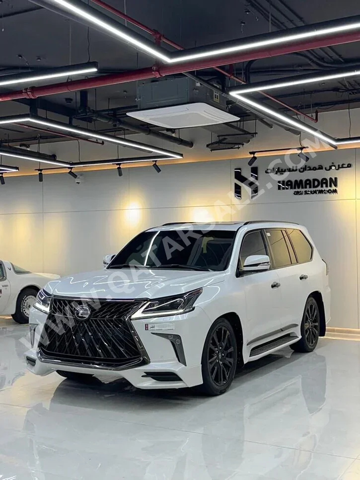 لكزس  ال اكس  570 اس بلاك ايديشن  2020  اوتوماتيك  154,000 كم  8 سلندر  دفع رباعي  اس يو في  أبيض