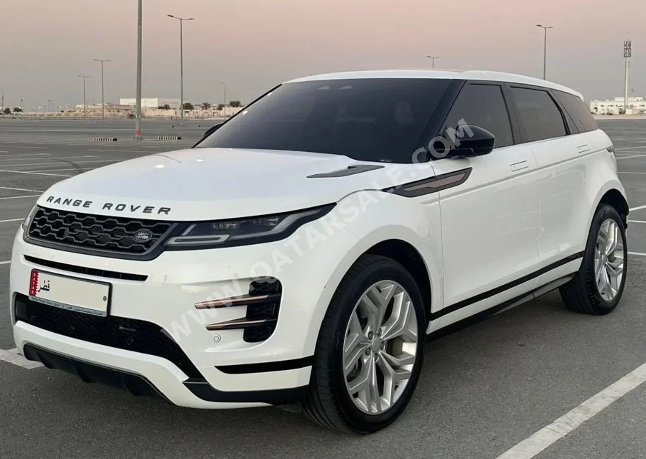 لاند روفر  أيفوك  ار- داينمك  2022  اوتوماتيك  63,500 كم  4 سلندر  دفع رباعي  اس يو في  أبيض  تحت الضمان