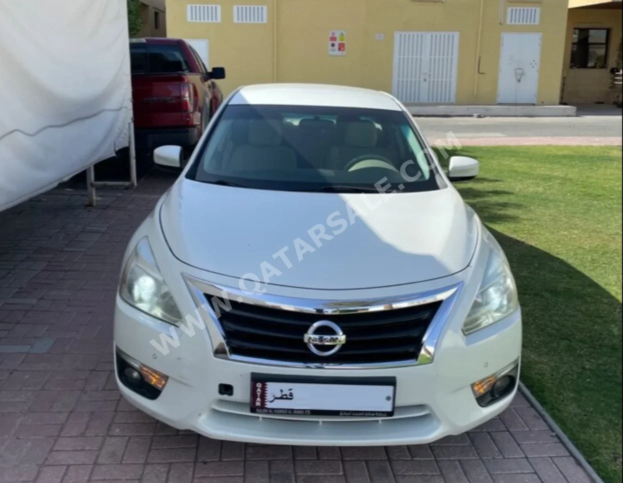 نيسان  ألتيما  2.5 اس في  2016  اوتوماتيك  86,000 كم  4 سلندر  سحب امامي  سيدان  أبيض لؤلؤي