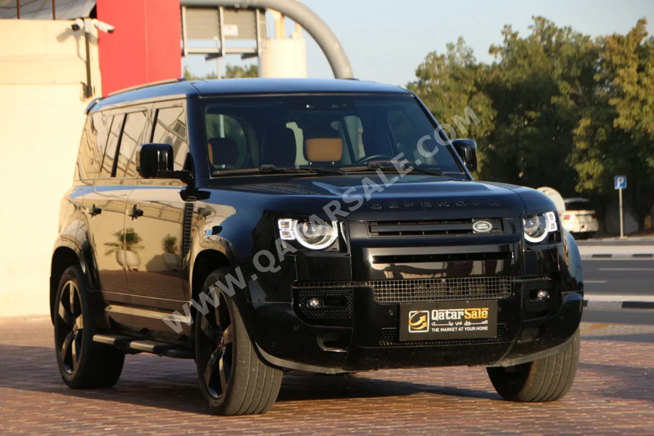 لاند روفر  ديفيندر  110 اتش اس اي  2023  اوتوماتيك  42,000 كم  6 سلندر  دفع رباعي  اس يو في  أسود  تحت الضمان