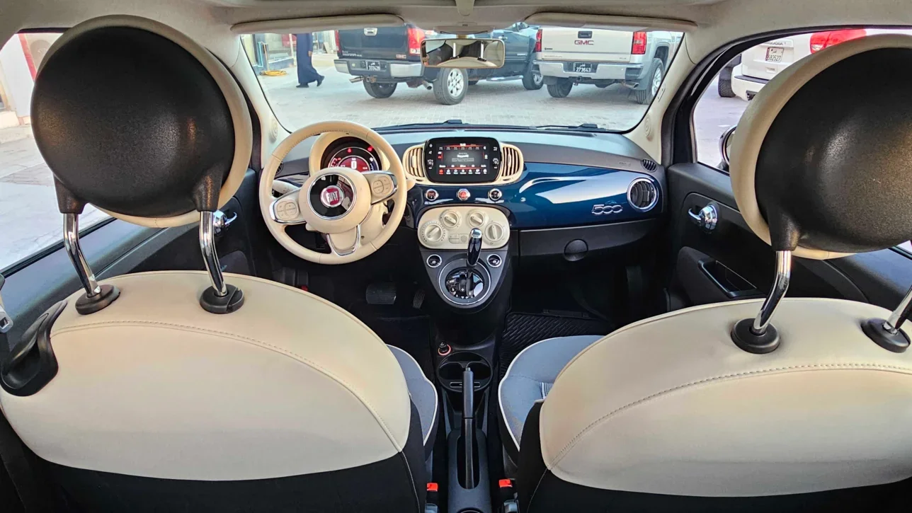Fiat  500  2020  Automatic  70,000 Km  4 Cylinder  Front Wheel Drive (FWD)  Hatchback  Blue