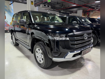 تويوتا  لاند كروزر  جي اكس  2024  اوتوماتيك  41,000 كم  6 سلندر  دفع رباعي  اس يو في  أسود  تحت الضمان