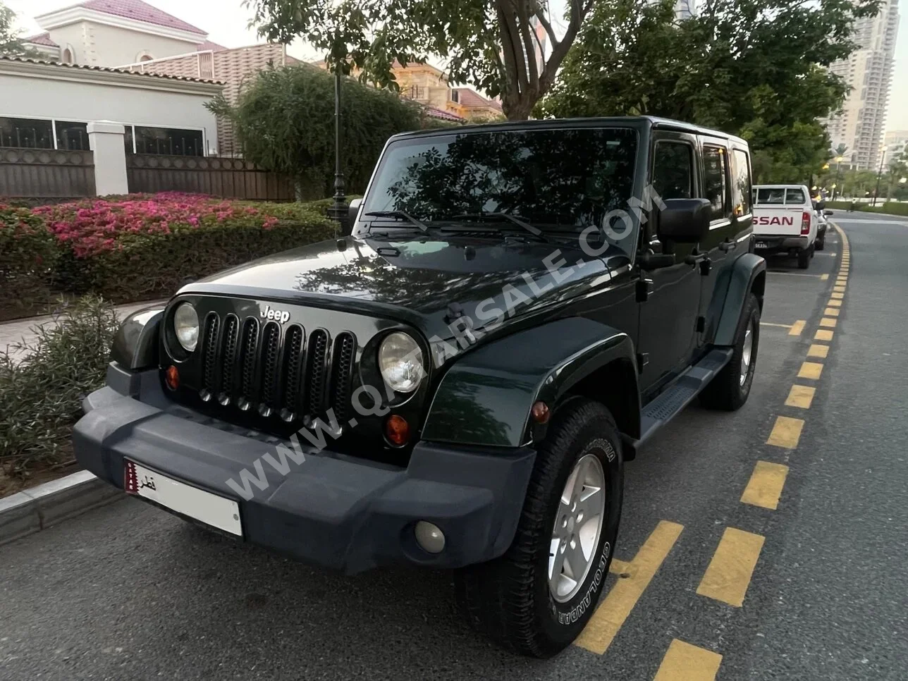 جييب  رانجلار  صحارى  2011  اوتوماتيك  179,000 كم  6 سلندر  دفع رباعي  اس يو في  أخضر زيتوني