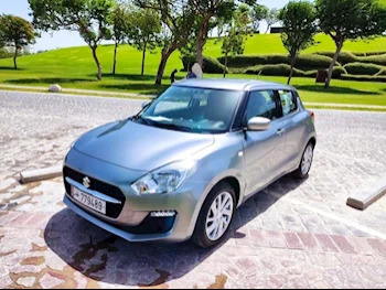 Suzuki  Swift  4 Cylinder  Sedan  Grey  2022