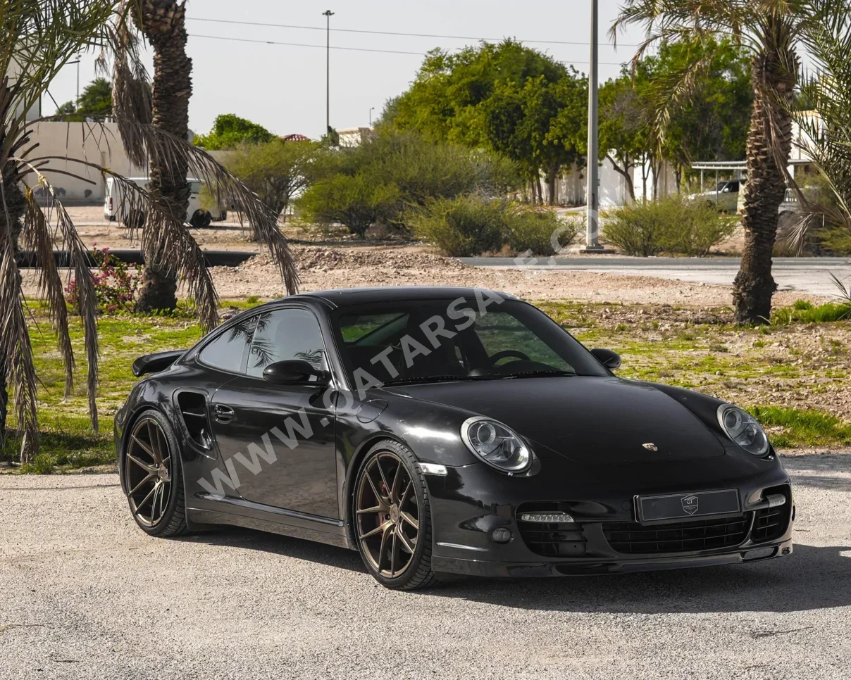 Porsche  997  Turbo  2007  Automatic  70,000 Km  6 Cylinder  All Wheel Drive (AWD)  Coupe / Sport  Black