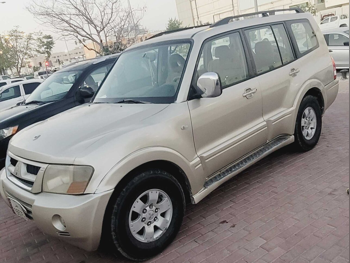 متسوبيشي  باجيرو  3.5  2005  اوتوماتيك  300 كم  6 سلندر  كلاسك  أبيض  تحت الضمان