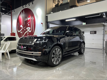 Land Rover  Range Rover  Vogue  2023  Automatic  21,000 Km  8 Cylinder  Four Wheel Drive (4WD)  SUV  Black