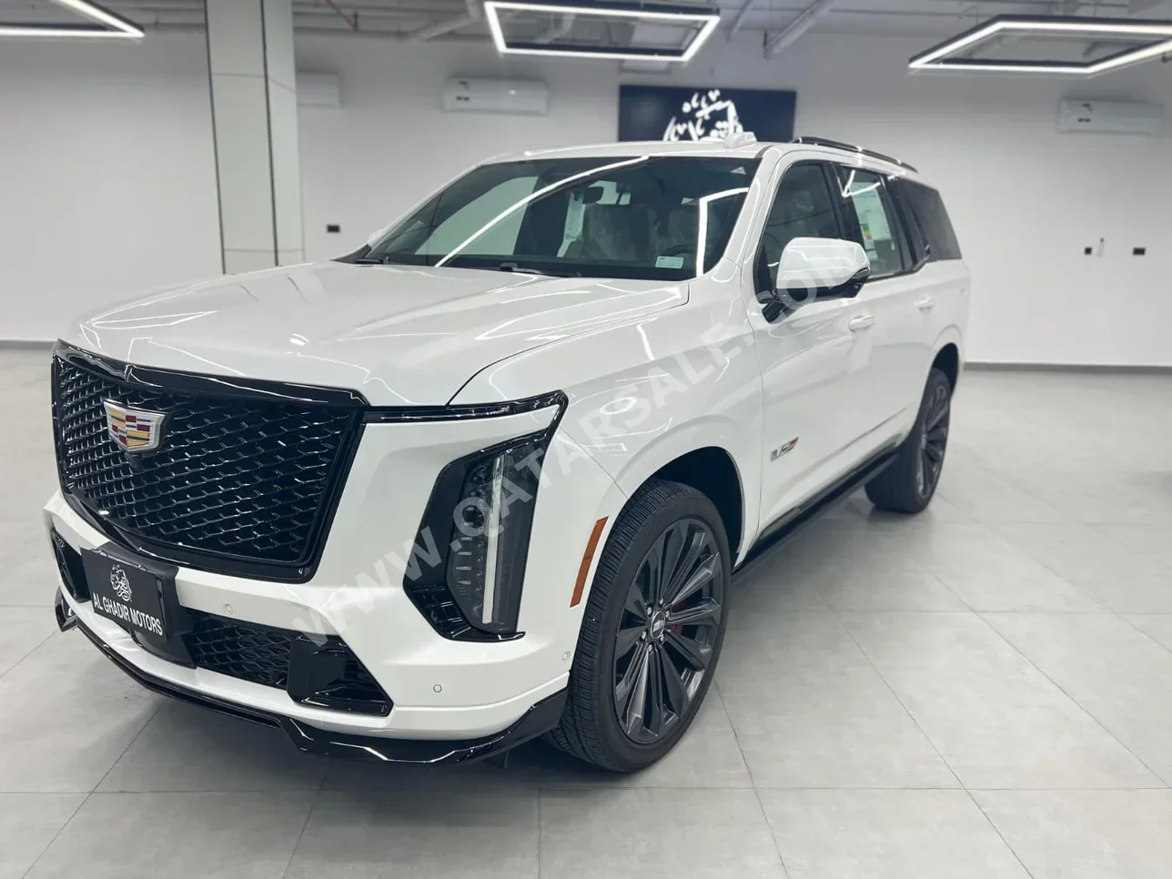 Cadillac Escalade ESV 2025 Automatic 7,000 Km 8 Cylinder Four Wheel Drive (4WD) SUV White With Warranty