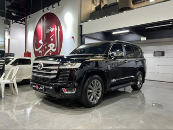 Toyota  Land Cruiser  VX Twin Turbo  2023  Automatic  56,000 Km  6 Cylinder  Four Wheel Drive (4WD)  SUV  Black  With Warranty