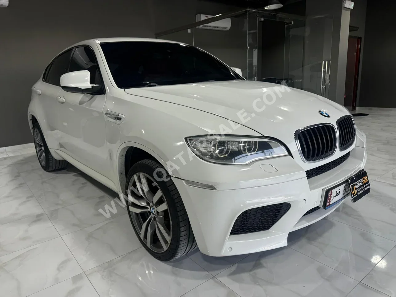 بي ام دبليو  الفئة - اكس  اكس 6 ام  2013  اوتوماتيك  200,000 كم  6 سلندر  دفع رباعي  اس يو في  أبيض
