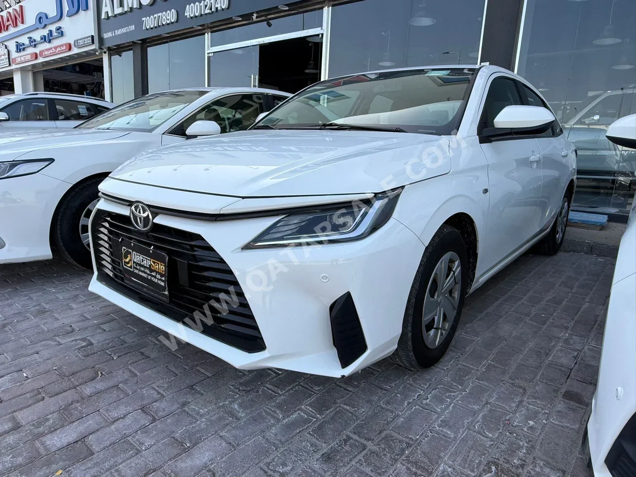 Toyota Yaris 2023 Automatic 150,000 Km 4 Cylinder Front Wheel Drive (FWD) Sedan White