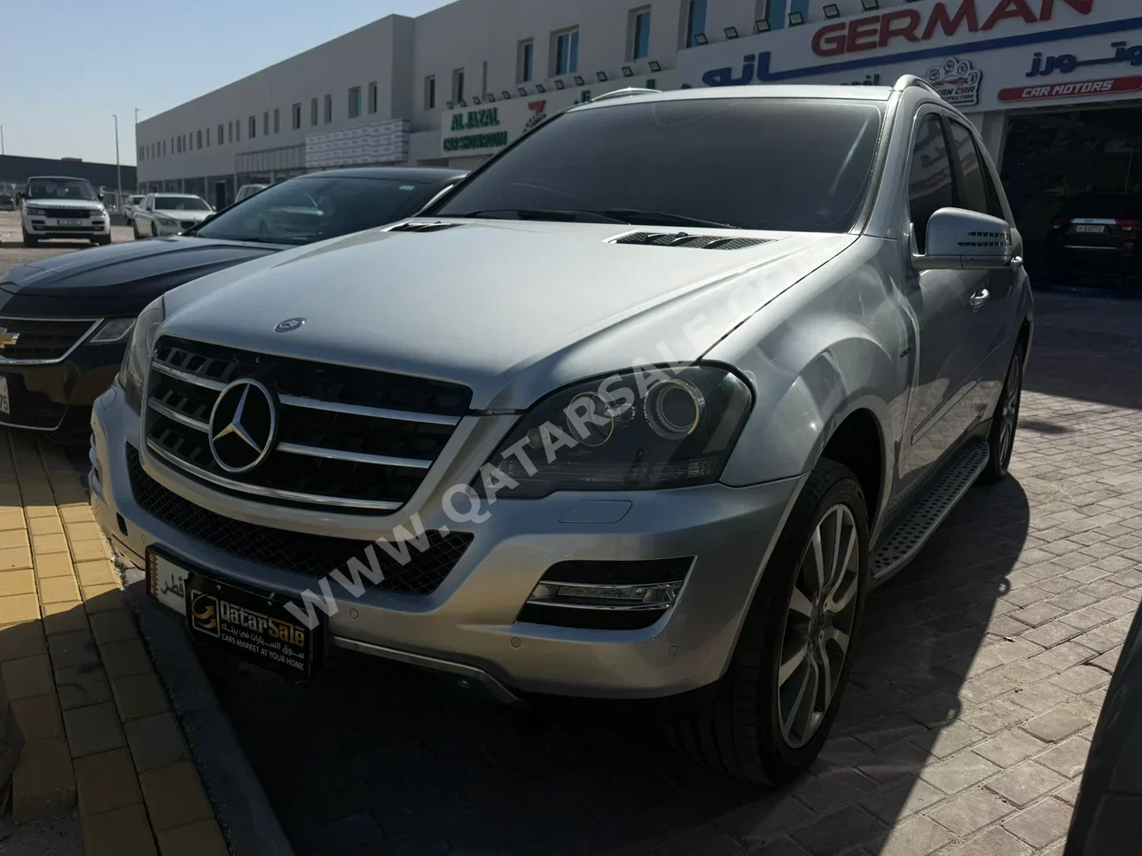 Mercedes-Benz ML 350 2011 Automatic 150,000 Km 6 Cylinder Four Wheel Drive (4WD) SUV Silver
