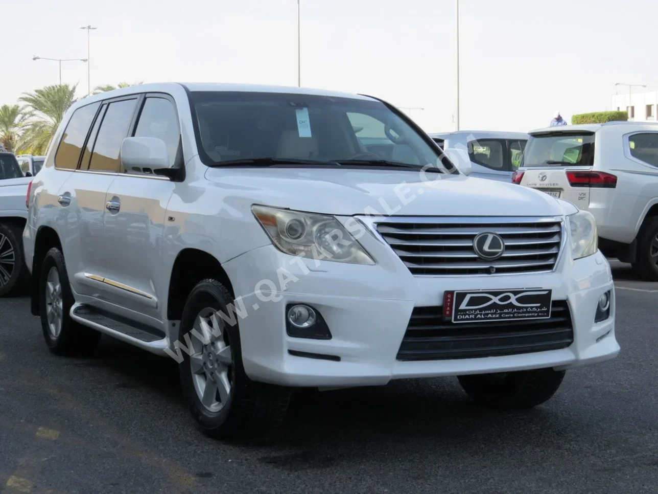 Lexus LX 570 2009 Automatic 216,000 Km 8 Cylinder Four Wheel Drive (4WD) SUV White