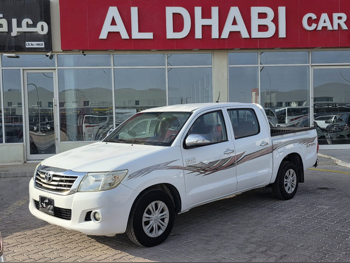 Toyota Hilux 2014 Manual 258,000 Km 4 Cylinder Rear Wheel Drive (RWD) Pick Up White