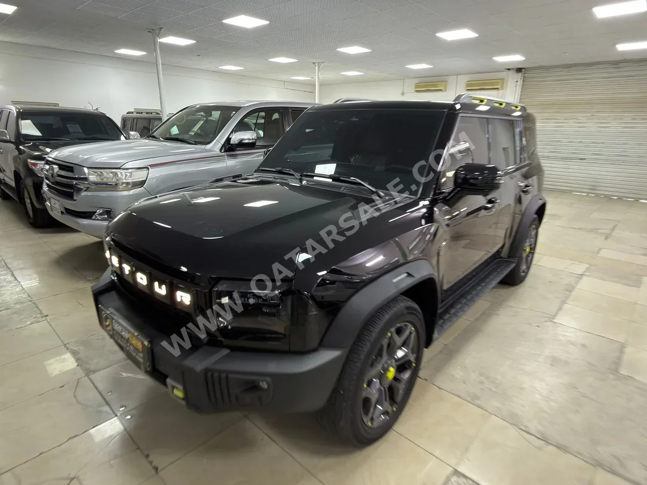 Jetour  T2  2025  Automatic  26,000 Km  4 Cylinder  Four Wheel Drive (4WD)  SUV  Black  With Warranty