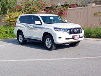 Toyota  Prado  TXL  2023  Automatic  90,000 Km  6 Cylinder  Four Wheel Drive (4WD)  SUV  White