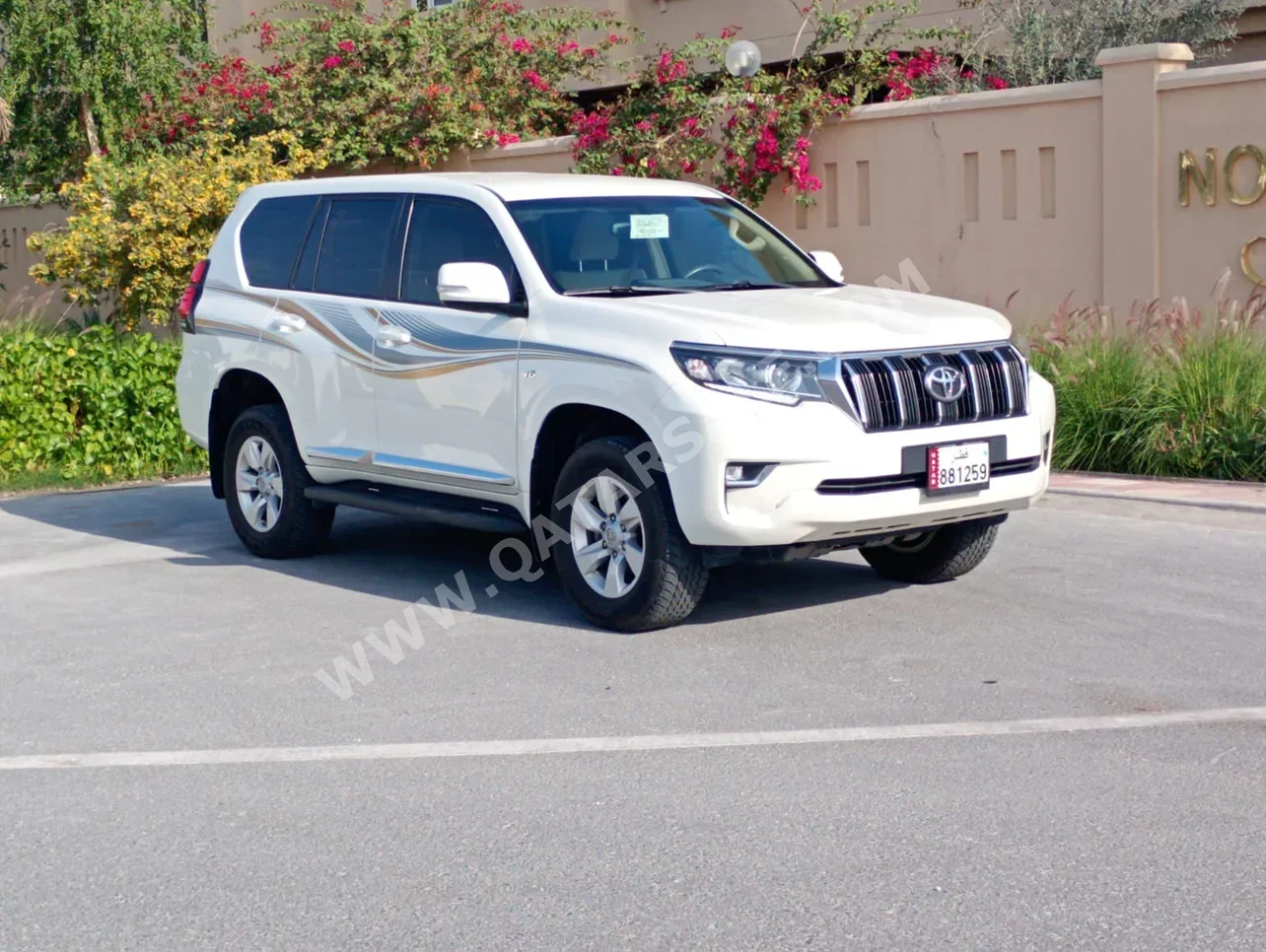 Toyota Prado TXL 2023 Automatic 90,000 Km 6 Cylinder Four Wheel Drive (4WD) SUV White
