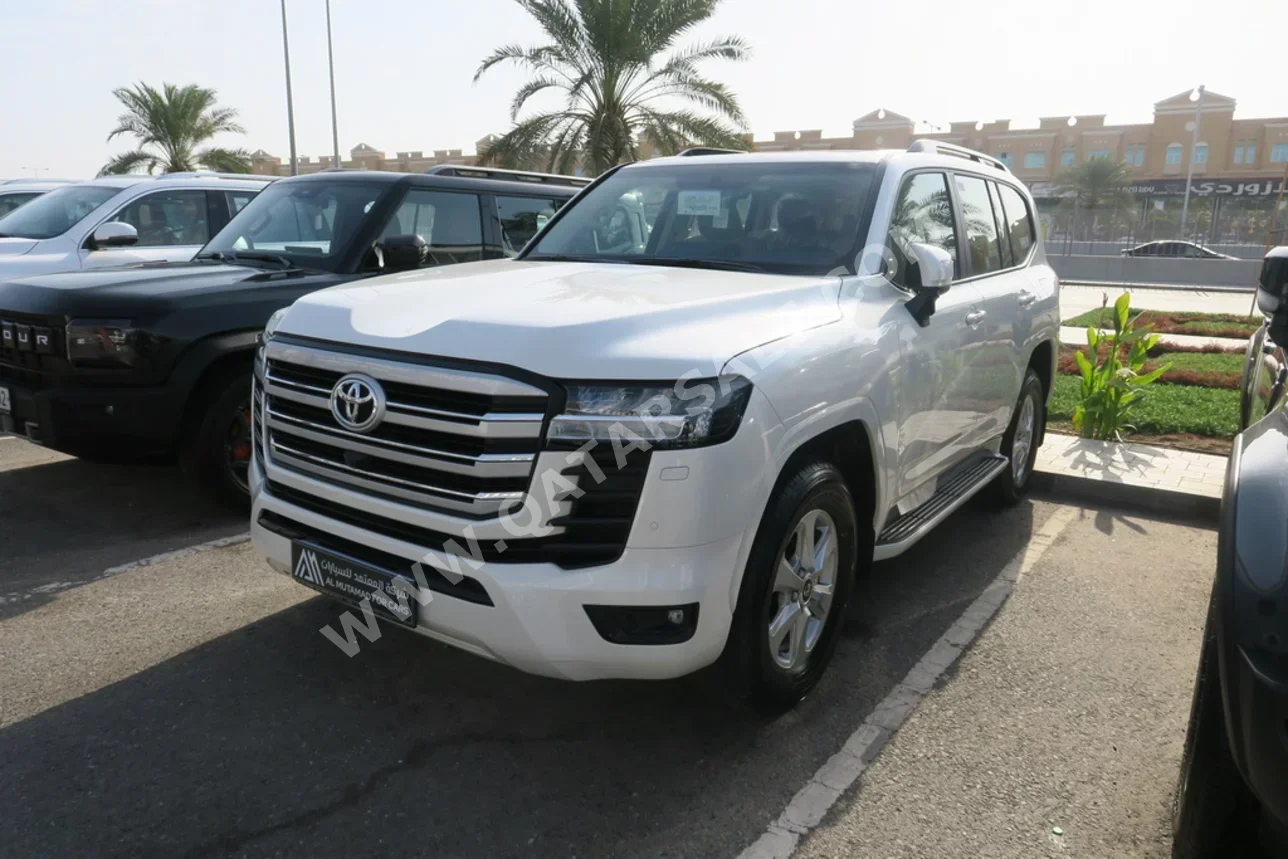 Toyota  Land Cruiser  GXR Twin Turbo  2026  Automatic  0 Km  6 Cylinder  Four Wheel Drive (4WD)  SUV  White  With Warranty