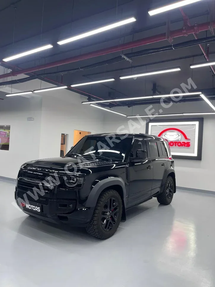 Land Rover  Defender  110 X Dynamic  2023  Automatic  65,000 Km  6 Cylinder  Four Wheel Drive (4WD)  SUV  Black